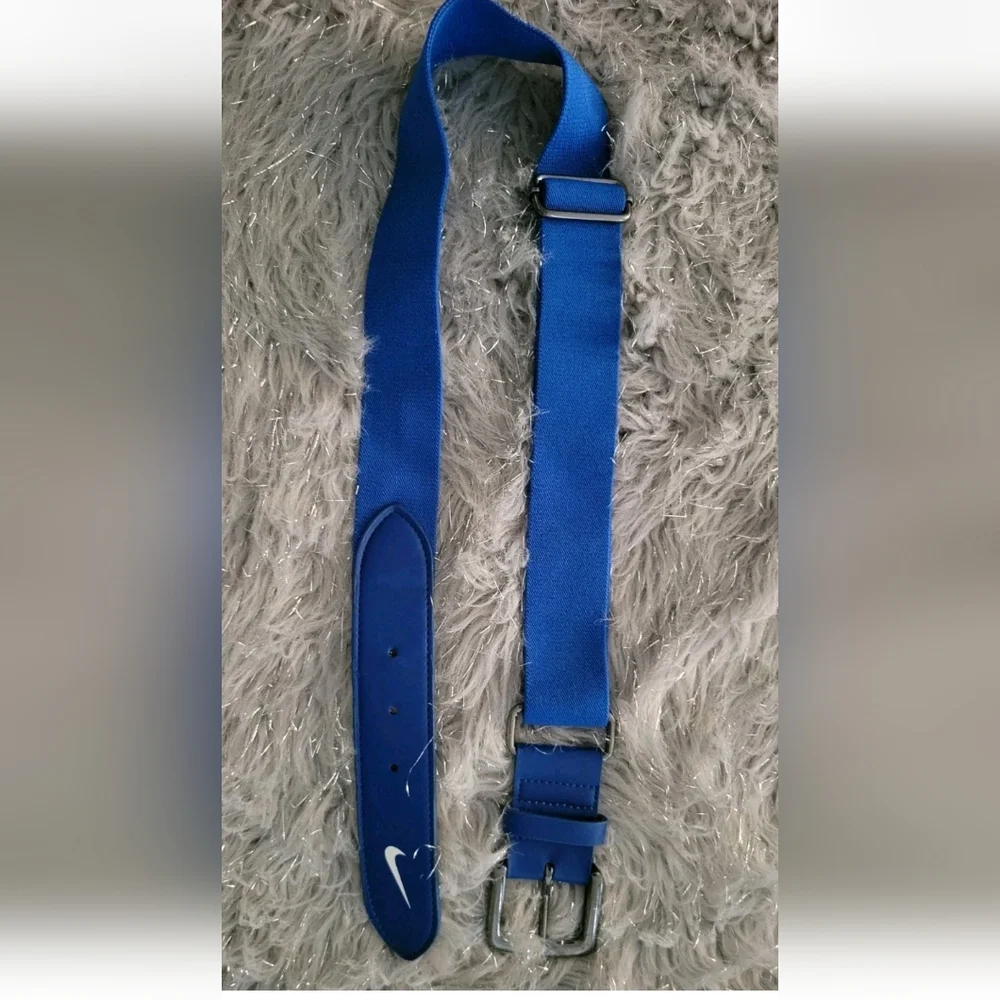 NEW Nike Baseball Belt Adjustable Blue Elastic Buckle 20” To 34” Youth Sports